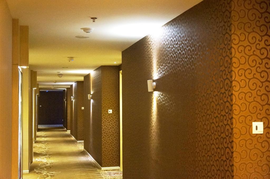 Karibia Boutique Hotel Medan Exterior foto
