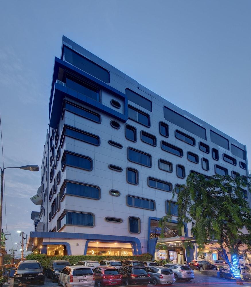 Karibia Boutique Hotel Medan Exterior foto